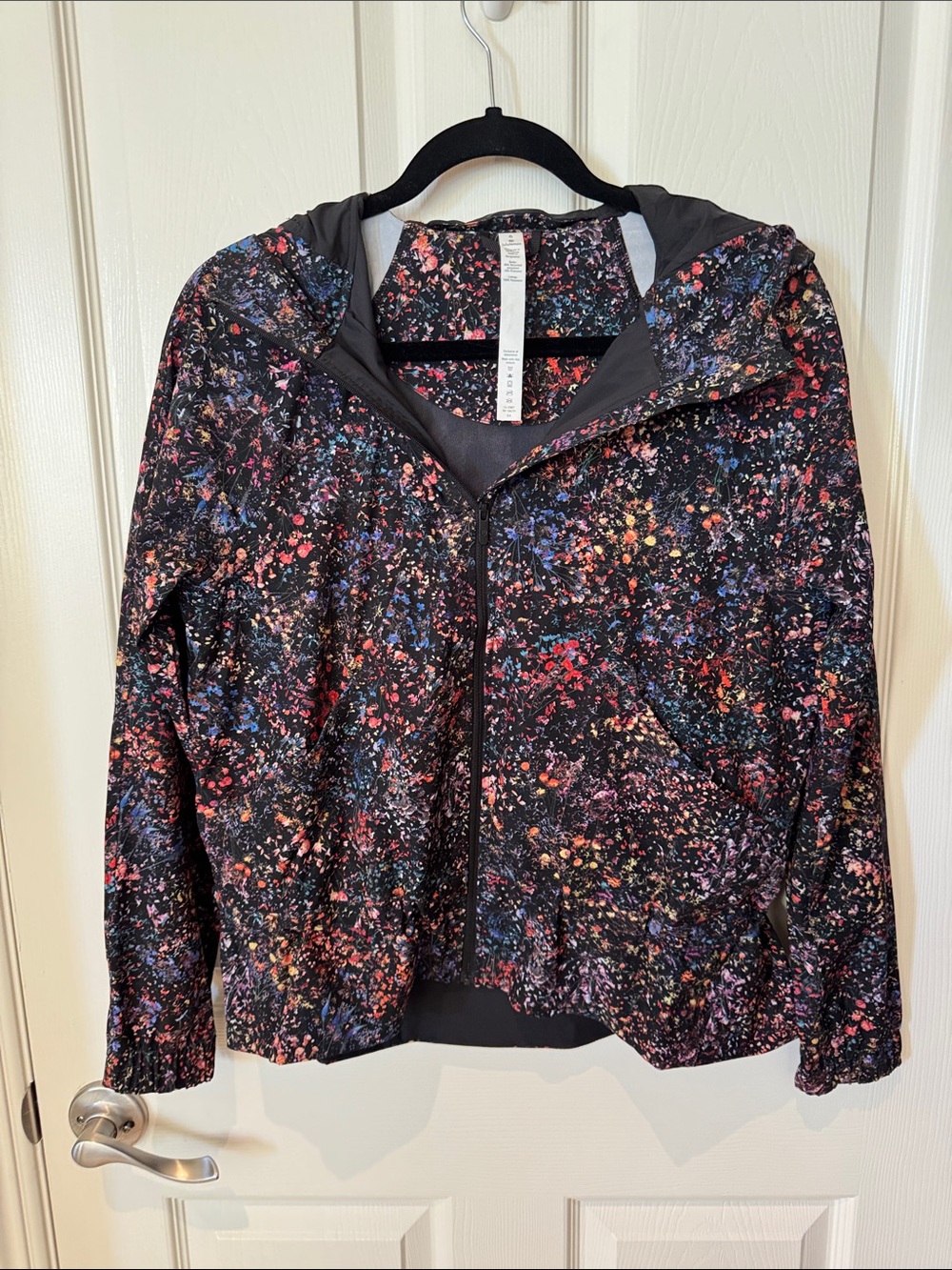 lululemon athletica Black Multicolor Splatter Bomber Jacket size 6